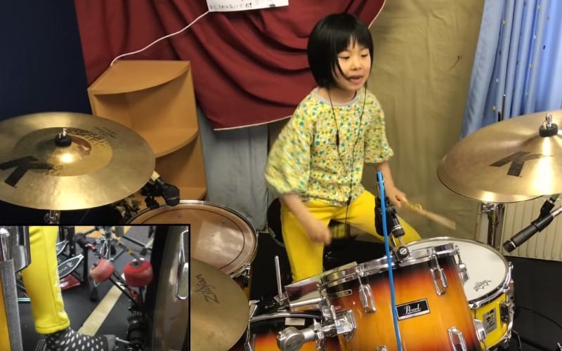 8歲女孩「搖滾式打鼓」超強氣場紅到國外去，精湛演出觀眾驚讚：天才型鼓手